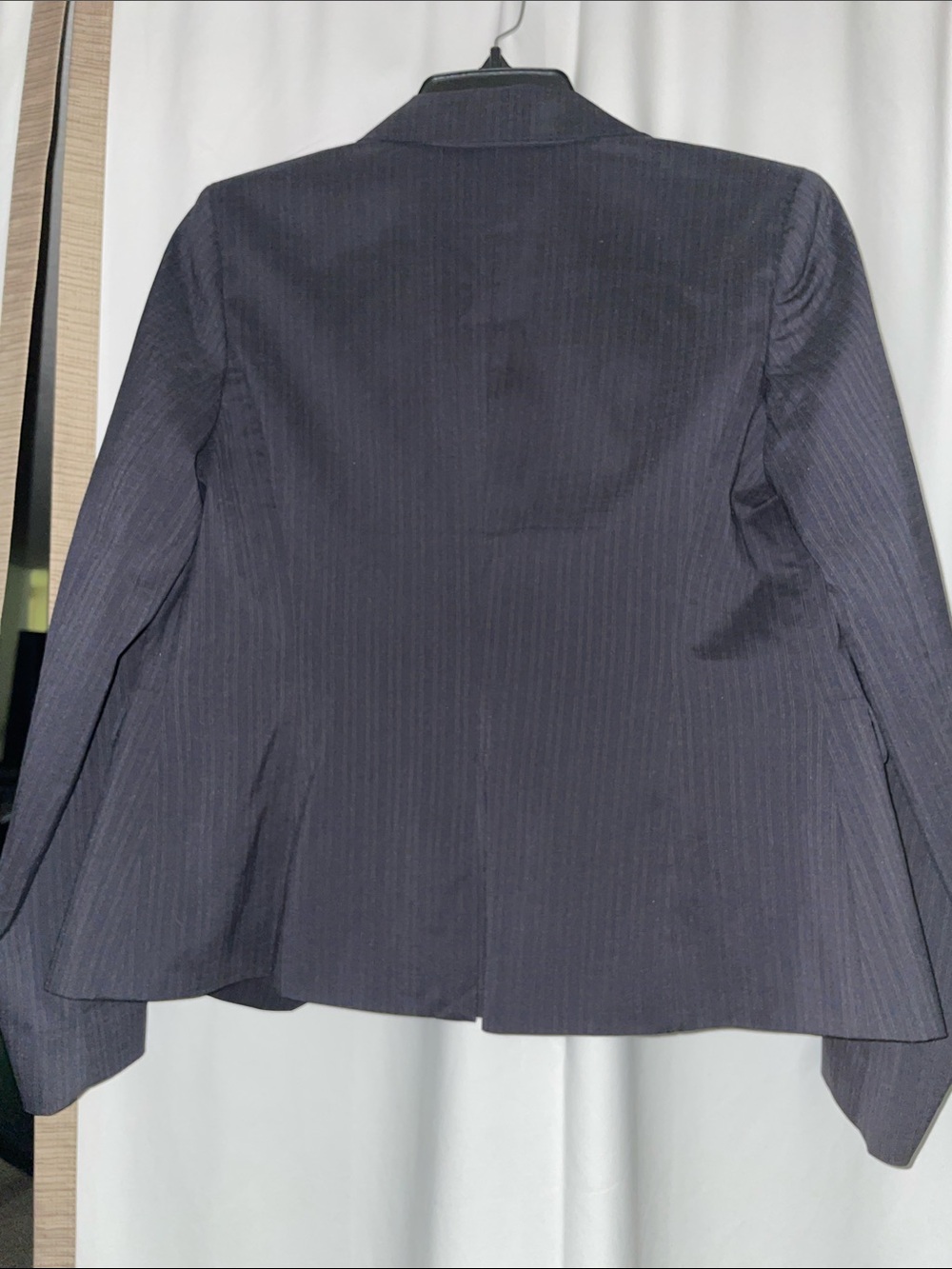 Ann Taylor Women's Navy Pinstripe Blazer - Picture 6 of 9